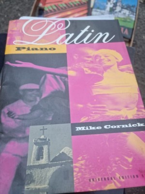 Mike Cornick - Latin Piano foto