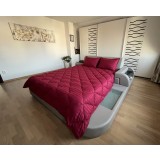 Set pilota tip damasc Nocturna by Coneltex, dimensiuni 180 x 210 cm, densitate 350 g/mp, cearceaf 220 x 240 cm si doua fete perna 50 x 70 cm, culoare