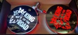 Lampa oglinda Pablo LED -Logo &quot;king of the road&quot;