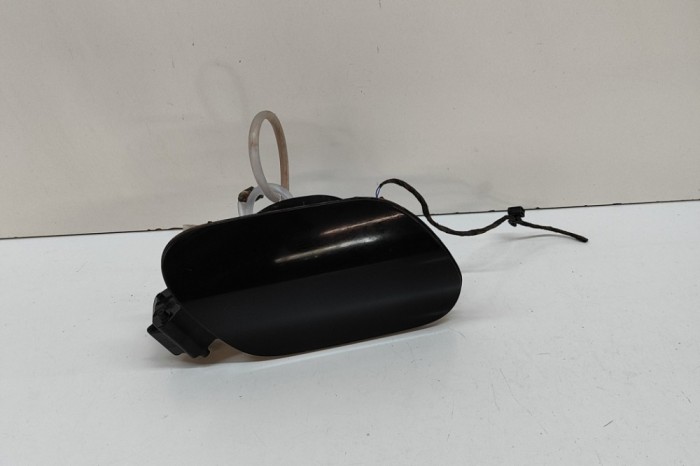 Capac rezervor combustibil AUDI A5 Avant 2024 OEM: 8B3809906 | 31878952