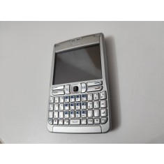 Telefon Nokia E61 RM-89 folosit culoare argintiu