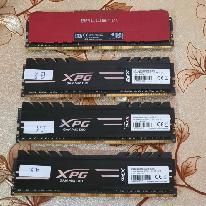 MEMORII DDR4 -XPG SI BALLISTIX!