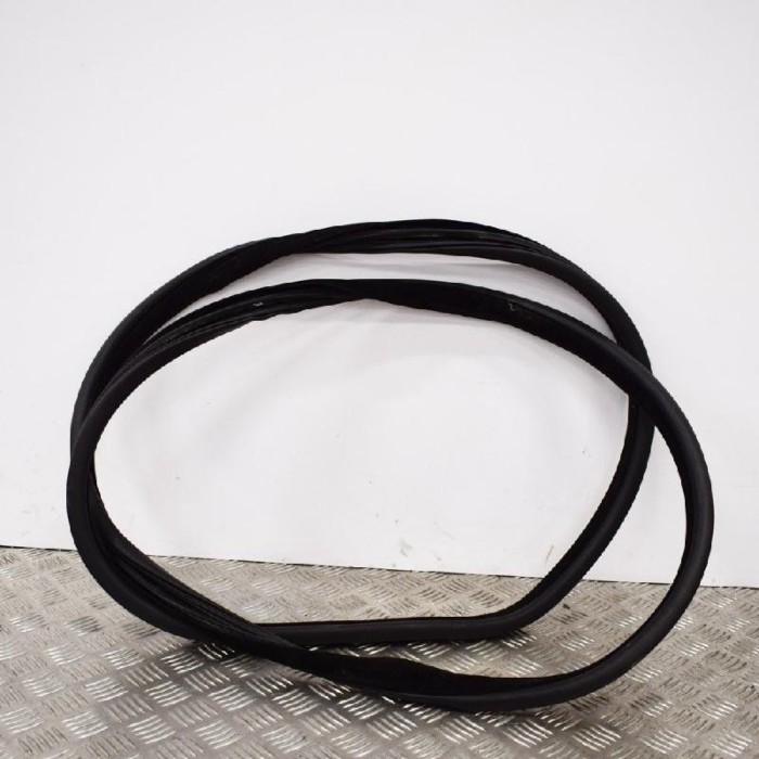 Garnitura ușă dreapta față LAND ROVER RANGE ROVER EVOQUE L538 2014 OEM: BJ32-20708-A | 2606965