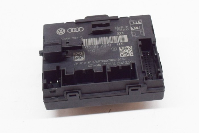 Modul de control ușă st&acirc;nga față AUDI A4 8K2, B8 2015 OEM: 8T0959792Q,8T0959792H | 11770126
