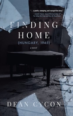 Finding Home (Hungary, 1945) foto