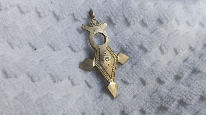 MEDALION CRUCE TUAREGA etnic TRIBALA de colectie VECHI splendid UNIC superb