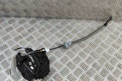 &amp;Icirc;ncuietoare ușă dreapta față VW TOUAREG CR7 2023 OEM: 8J2837016G 30768610 foto