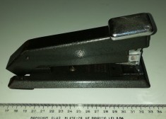 CAPSATOR FOARTE VECHI -MC GARRY &amp; COLE LTD