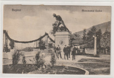 Busteni-Monumentul eroilor foto