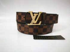 Curea Louis Vuitton foto