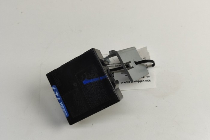 Antena Keyless Entry NISSAN NP300 NAVARA Pick-up D23 2017 OEM: 1788D-FWC1G135,TWC1G135 30333409