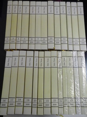 JULES VERNE - 25 volume - Colectia Bilioteca ADEVARUL foto