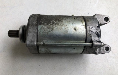 Honda VT600C PC21 Starter motor Demaror foto