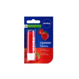 Balsam de buze Lip Care cu aroma de capsuni , Nivea