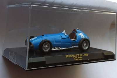 Macheta Ferrari 375 F1 Louis Rosier Formula 1 1952 - IXO/Altaya 1/43 F1 foto