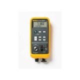 Fluke 718 100G &ndash; Calibrator de Presiune Compact cu Pompa Integrată