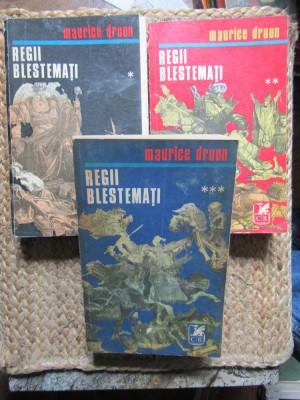 Regii blestemati Maurice Druon 3 volume foto