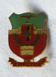 Insigna heraldica + stema orasului Bucuresti, anii 1970