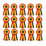 Cumpara ieftin Set 15 insigne textile Tricolor Romania, cocarde cu drapel romanesc, material textil, sistem de prindere, 5,3 x 3 cm fiecare, multicolor