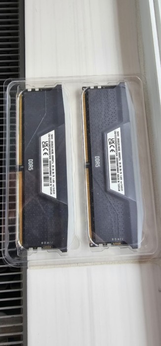 Memorie Corsair Vengeance 32 GB (2x16GB) DDR5 6000MHz