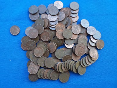 LOT 2 EUROCENT TARI DIFERITE-136 BUCATI foto