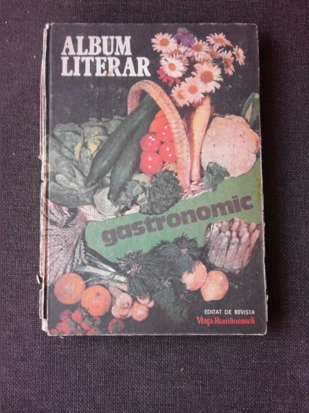 ALBUM LITERAR GASTRONOMIC