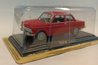 Macheta BMW 2002 1971 - DeAgostini Masini de Legenda 1/43 foto