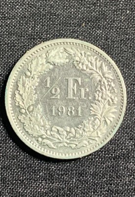 Moneda 1/2 franci 1981 Elvetia foto