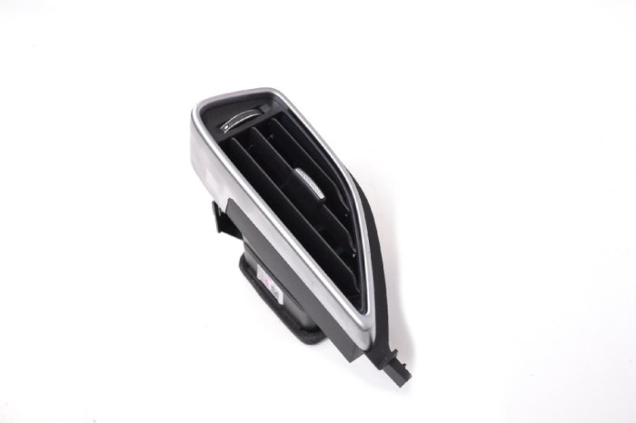 Gura de ventilație planșa de bord JAGUAR F-PACE X761 2016 OEM: HX73-018B09-A 11668620