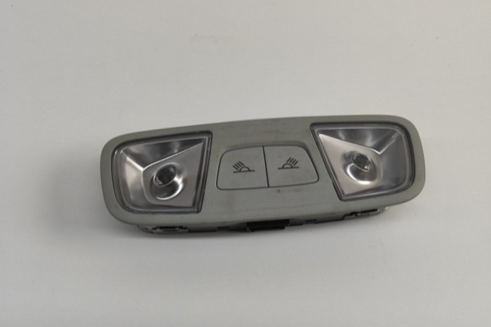 Iluminare interioară AUDI Q3 F3 2018 OEM: 8V0947111B,8V0947111A 30372589