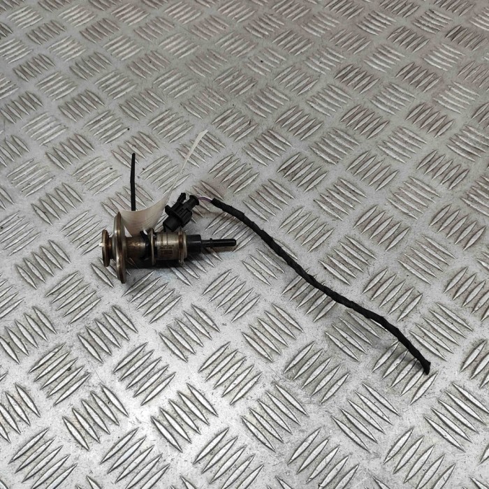 Injector AdBlue VW PASSAT Variant B8 3G5 2021 OEM: 7LA131113A,0444021072 29500121