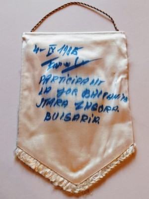 Fanion(cu dedicatie)-JOCURILE BALCANICE DE ATLETISM - Stara Zagora-an 1985 foto