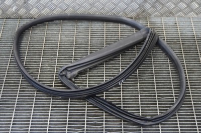 Garnitura ușă st&amp;acirc;nga față MASERATI GHIBLI M157 2014 OEM: 72341,B249 | 11456380 foto