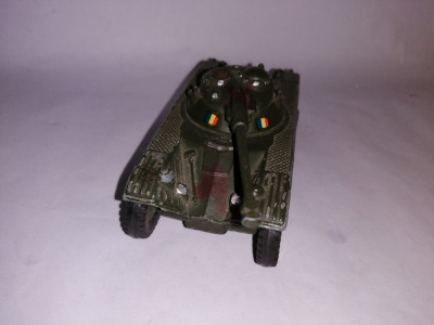 bnk jc Dinky 80A Panhard EBR foto