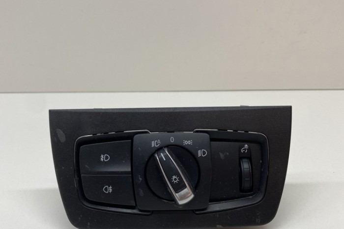 Modul de control comutator faruri BMW 4 Gran Coupe F36 2016 OEM: 9393947,9218531 21662644
