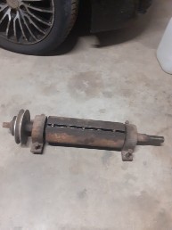 Ax abrict