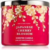 Bath &amp; Body Works Japanese Cherry Blossom lum&acirc;nare parfumată 411 g