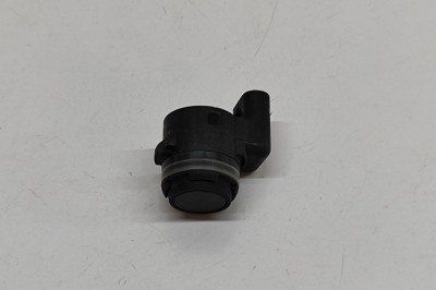Senzor de parcare spate PORSCHE Taycan 2022 OEM: 5Q0919275C | 31845127 foto