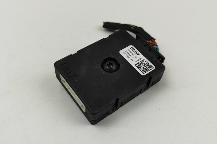 Amplificator de antena BMW iX I20 2022 OEM: 9442782 30704197