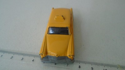 bnk jc Matchbox Checker Cab 1/62 foto