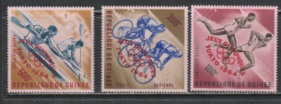 Guinea 1964 - Jocurile Olimpice - Tokyo Supratipar in rosu 3v MNH foto