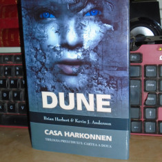 BRIAN HERBERT - DUNE * CASA HARKONNEN_TRILOGIA PRELUDIULUI : CARTEA 2-A , 2009 *