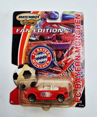 macheta MATCHBOX Audi TT Roadster - Bayern Munchen 1999 , masina noua , in cutie foto