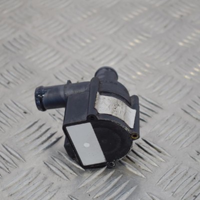 Pompa de apa auxiliara AUDI A5 8T3 2010 OEM: 06H121601K 2681564 foto
