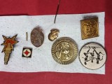 grup 7 insigne frumoase.Pentru decorare vestimentatie , sepci ,ghiozdane , geci , blugi frumusete si originalitate . alegeti sa fiti artisti .