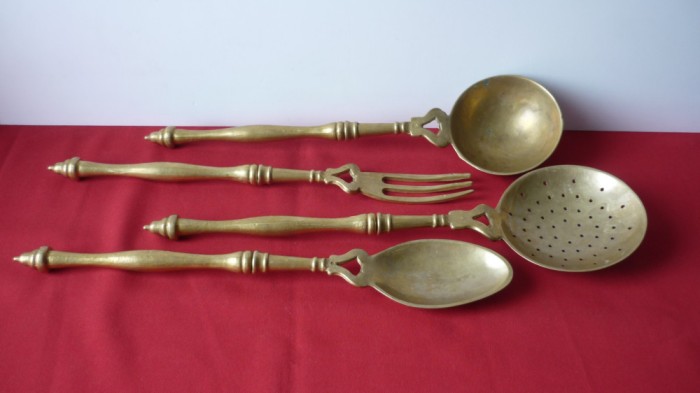 SET TACAMURI 4 BUC. BRONZ