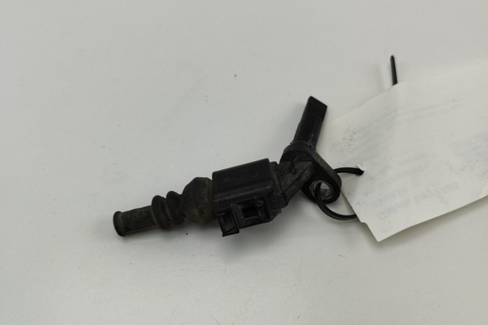 Senzor ABS st&acirc;nga spate AUDI A6 Avant 4G5, C7, 4GD 2017 OEM: 4E0927803F 30656972