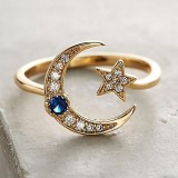 Inel delicat cu luna si stele, placat cu aur de 18 K si cristale de zirconiu, ajustabil