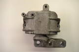 Suport motor dreapta SKODA SUPERB II 3T4 2008 OEM: 1K0199262 1648184