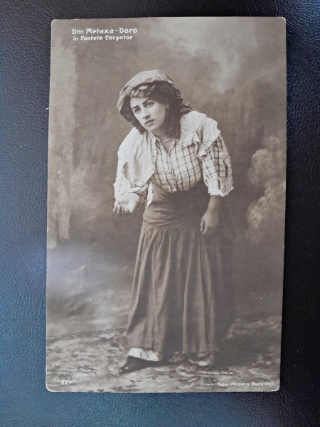 Carte postala, Dna Metaxa Doro in Contele cersetor, inceput de secol XX